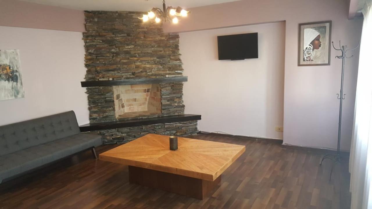 Piso Villegas * San Carlos de Bariloche