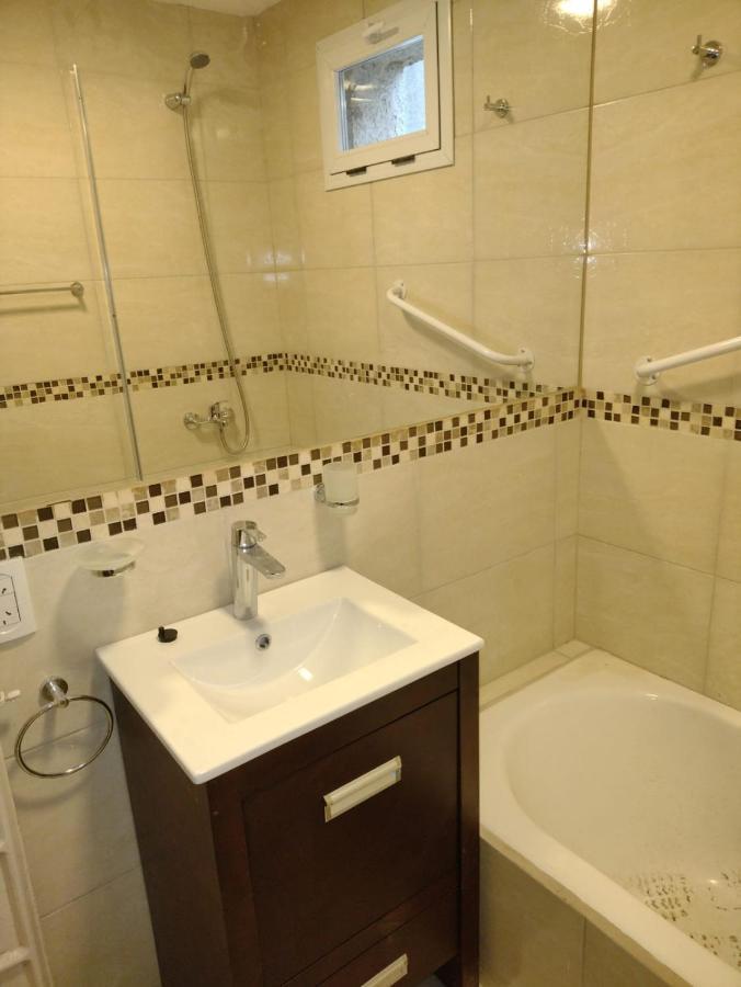 Piso Villegas Apartment *